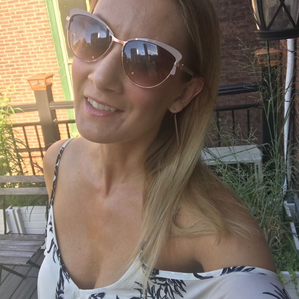 Meet your Posher, Melissa